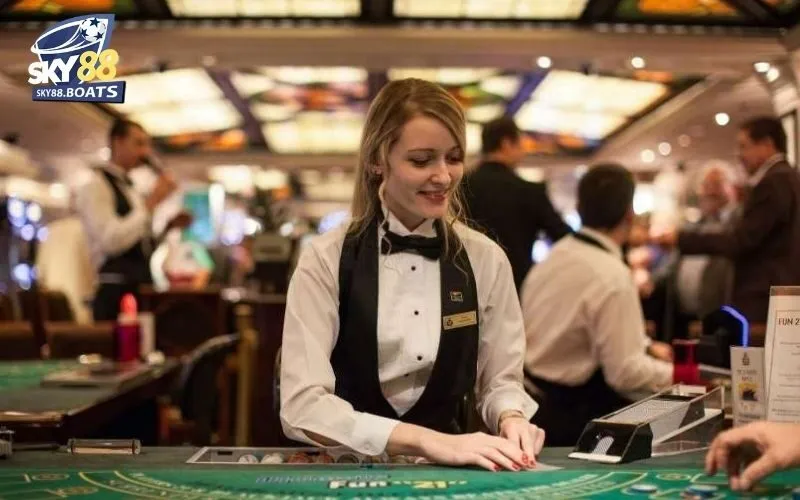 Dealer Là Gì Trong Casino? Vai Trò Và Nhiệm Vụ Của Dealer 2 Dealer là gì